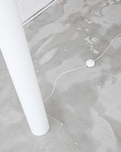 Saloure™ - Designer Malboro Lamp